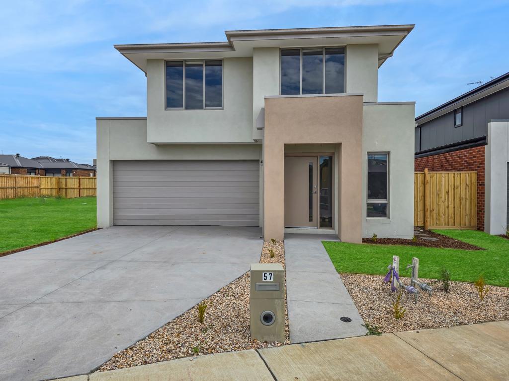 57 Gilroy Cres, Charlemont, VIC 3217