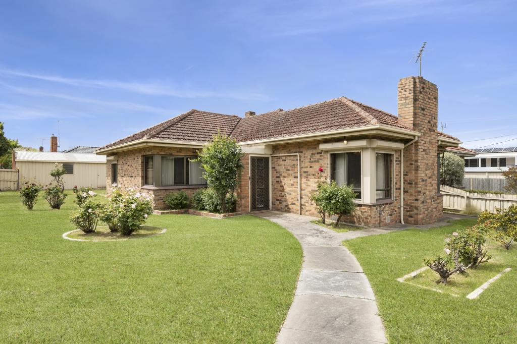 366 Aberdeen St, Newtown, VIC 3220