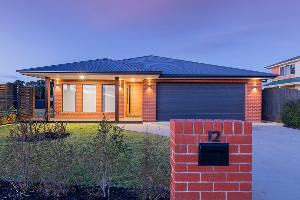12 Mckay Dr, Bungendore, NSW 2621