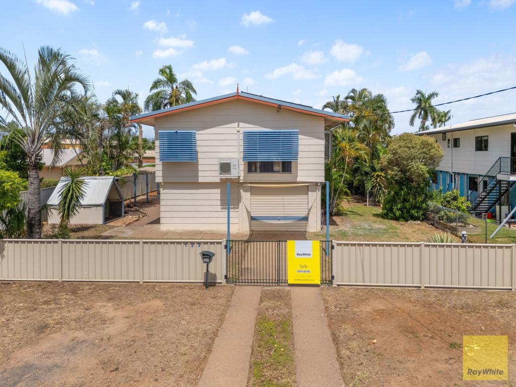 123 Opal St, Emerald, QLD 4720