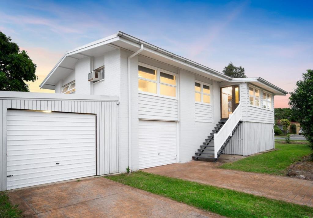 17 Windrest St, Strathpine, QLD 4500