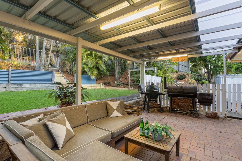 20 Yathong Ct, Arana Hills, QLD 4054