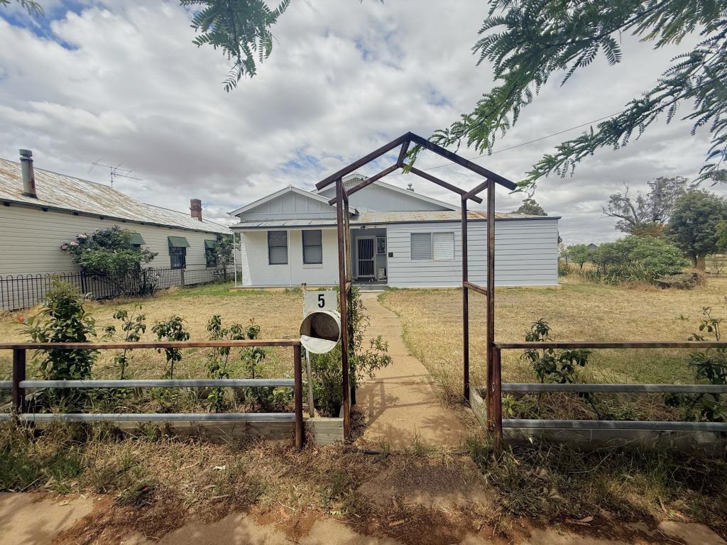 5 WEEDALLION STREET, BRIBBAREE VIA, YOUNG, NSW 2594