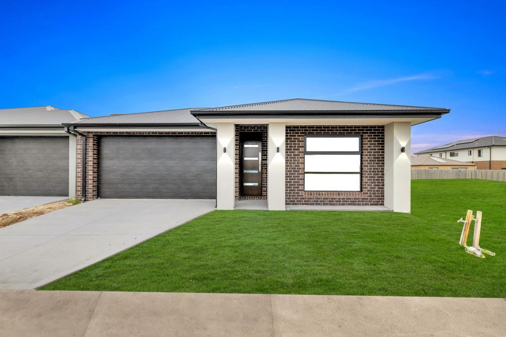 489 Hogans Rd, Tarneit, VIC 3029