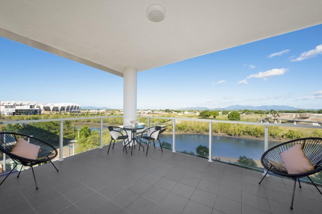 43/2-4 Kingsway Pl, Townsville City, QLD 4810