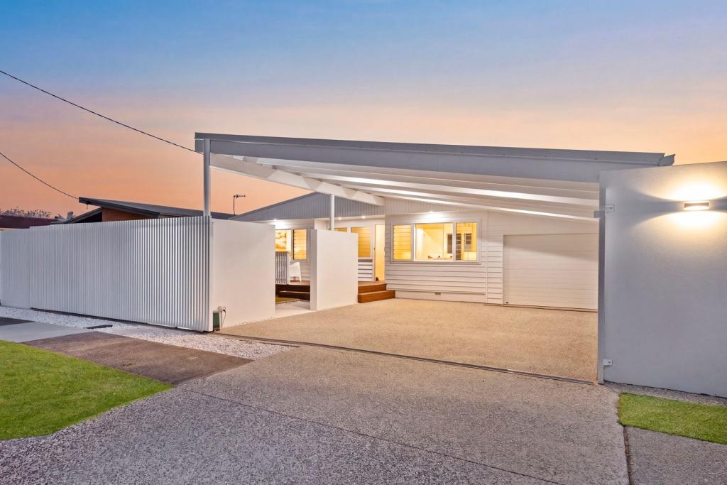 276 Coolangatta Rd, Bilinga, QLD 4225