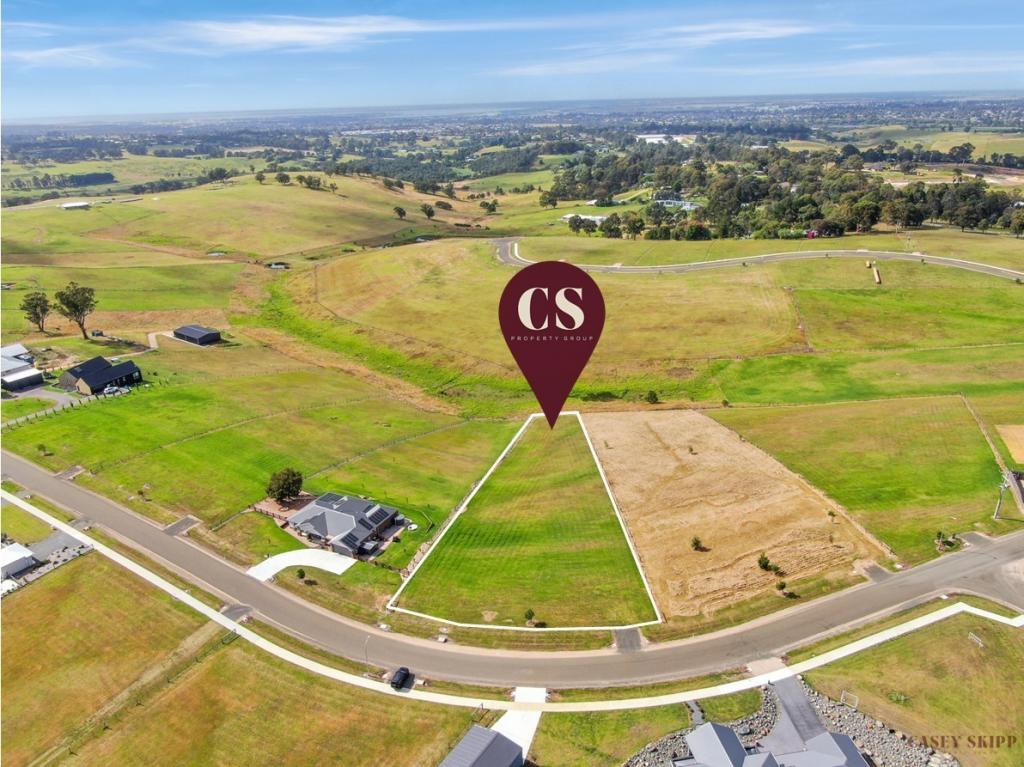 12 Hylton Vsta, Wy Yung, VIC 3875
