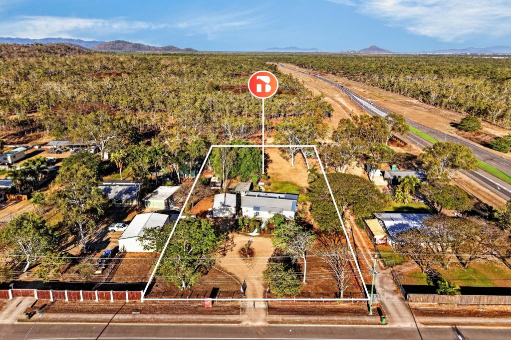 157 Mount Low Pkwy, Mount Low, QLD 4818