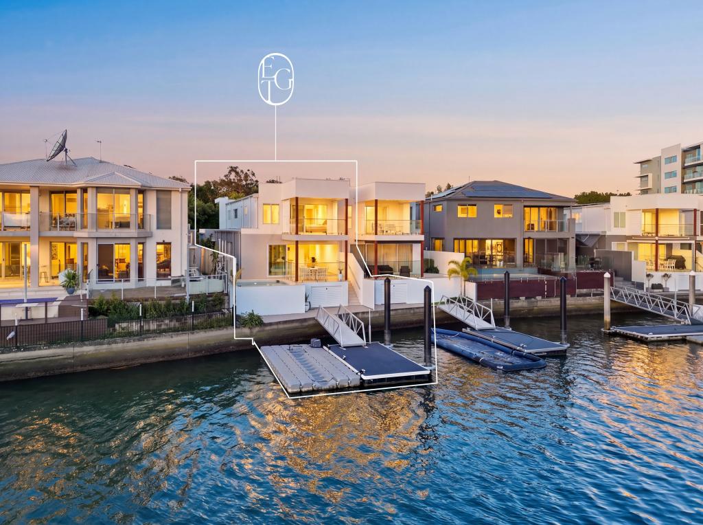 2/32 East Quay Dr, Biggera Waters, QLD 4216