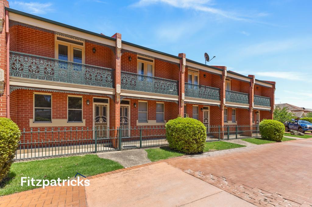 4/11 Crampton St, Wagga Wagga, NSW 2650