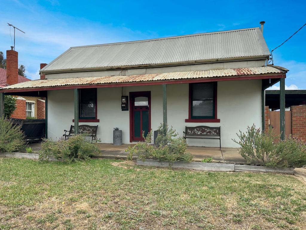 151 RAILWAY ST, MARYBOROUGH, VIC 3465