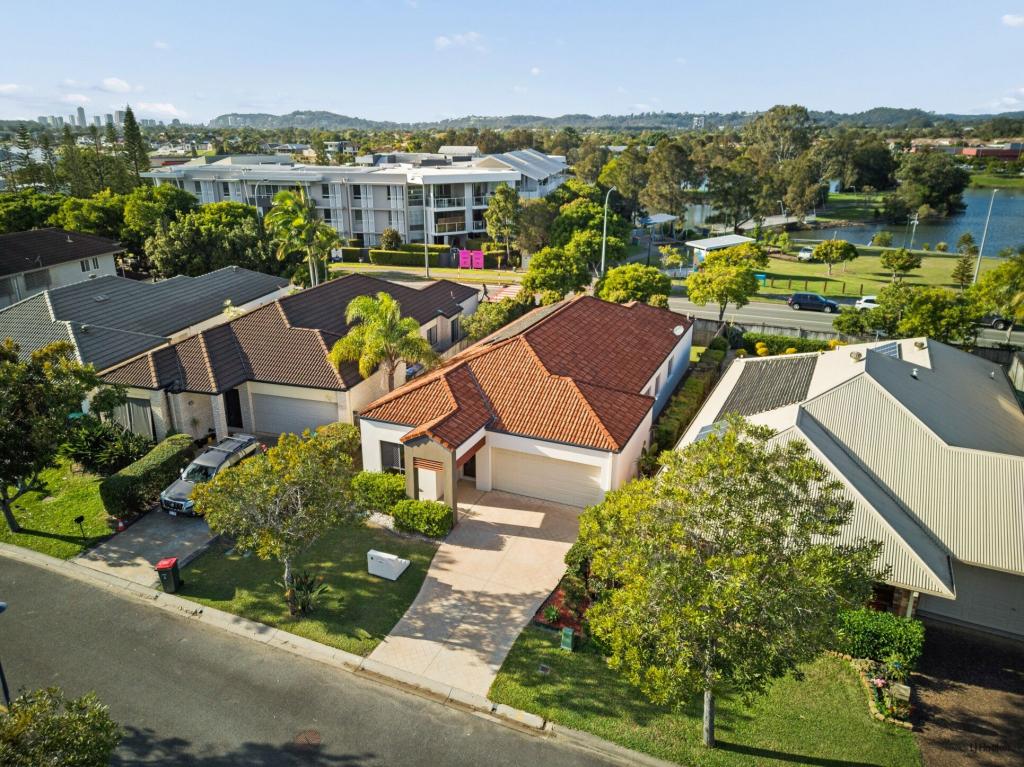 8 Morea Ct, Varsity Lakes, QLD 4227