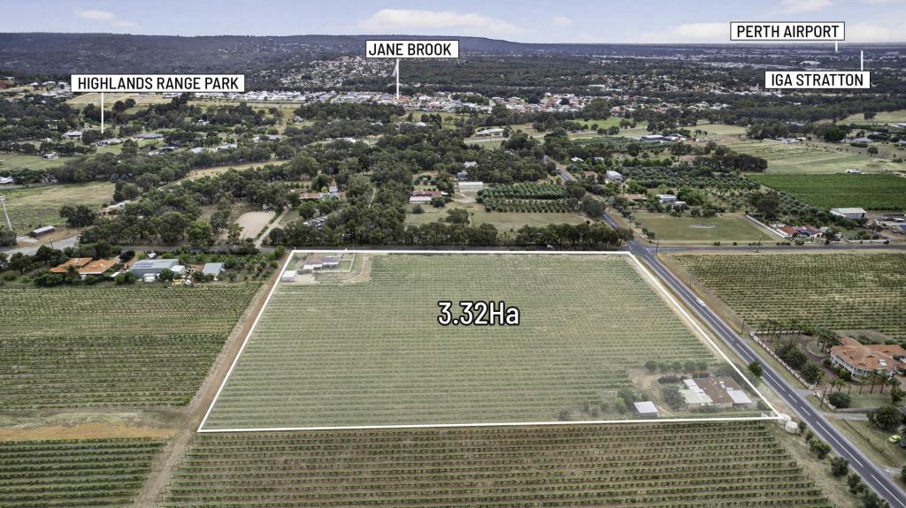 68 CAMPERSIC RD, HERNE HILL, WA 6056