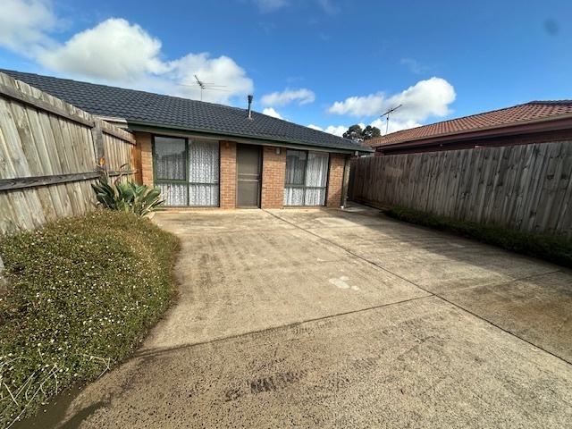 2b Mircella Pl, Melton West, VIC 3337