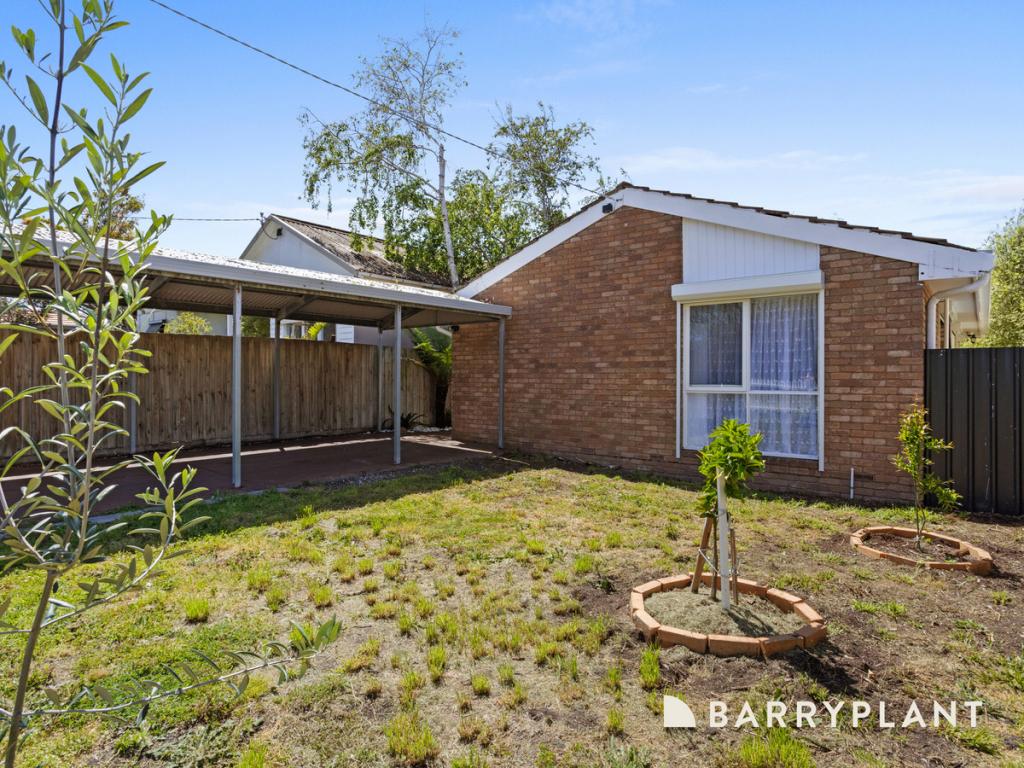 63 SEVENTH AVE, ROSEBUD, VIC 3939