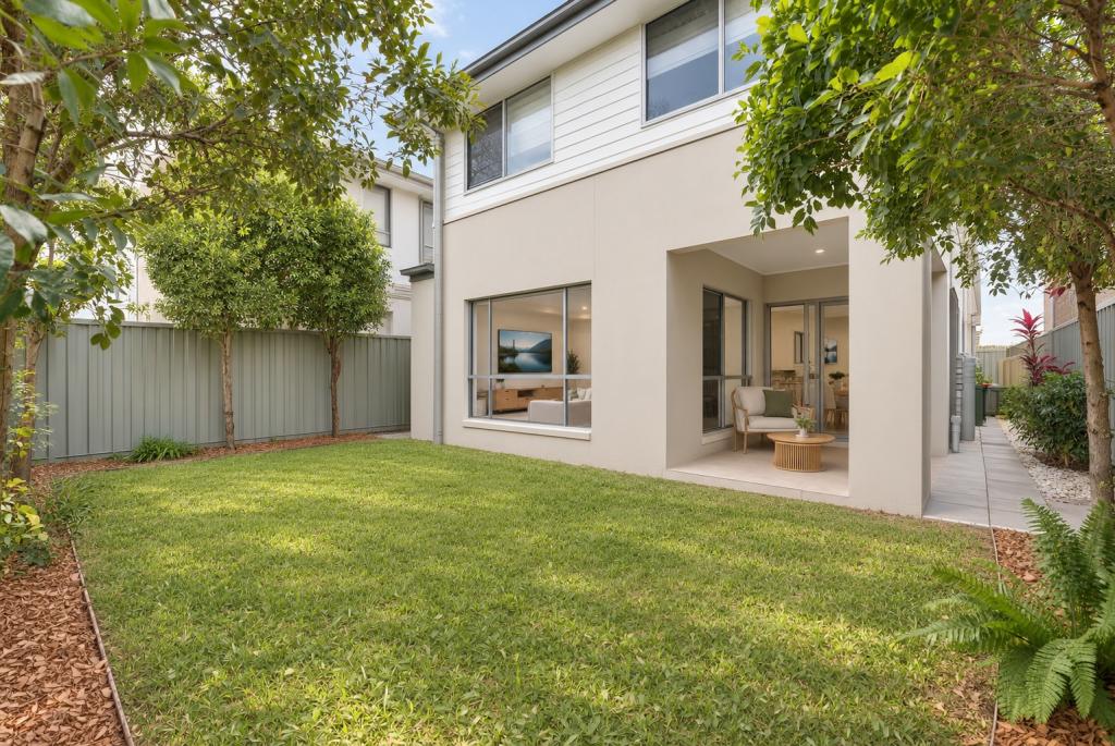 8 AMBER PL, PALMVIEW, QLD 4553