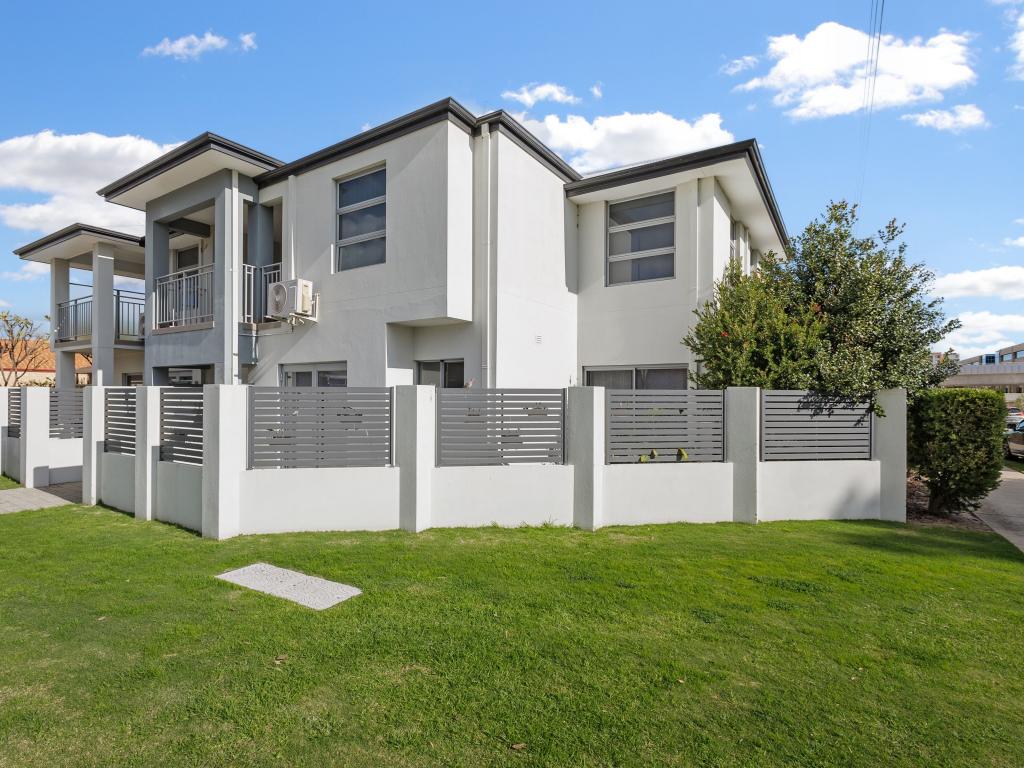 3/1 Henry St, East Cannington, WA 6107