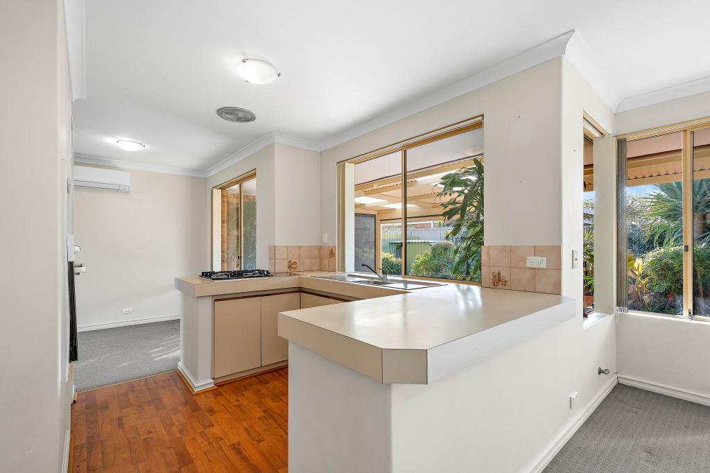 4/126 Gilbertson Rd, Kardinya, WA 6163