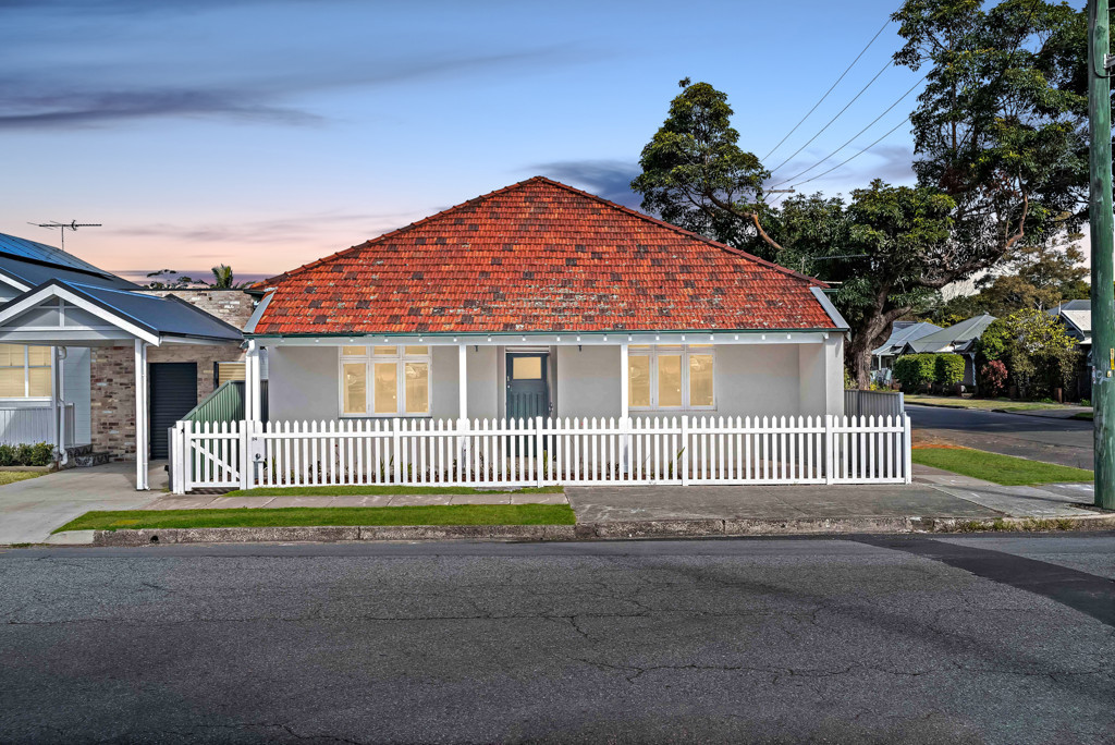24 George St, Mayfield East, NSW 2304