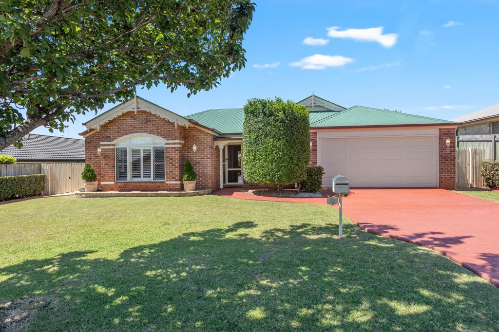 12 Scullin St, Middle Ridge, QLD 4350