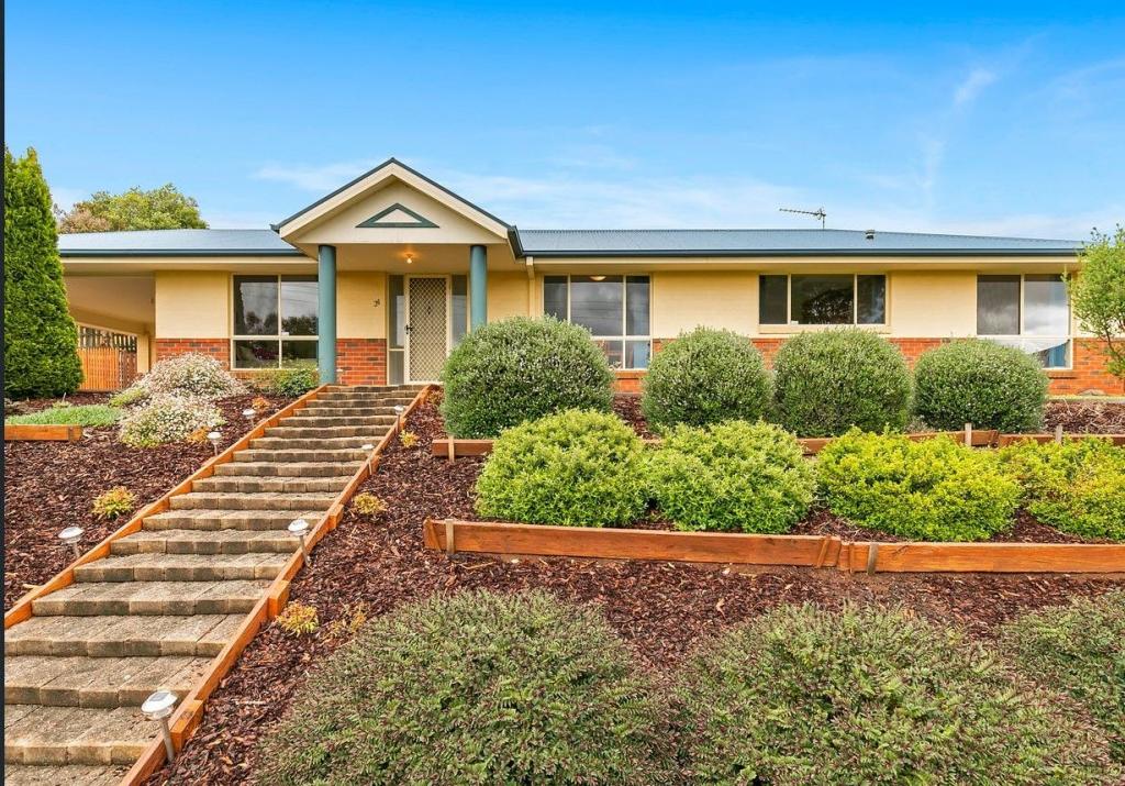 34 Chamberlain Dr, Leongatha, VIC 3953