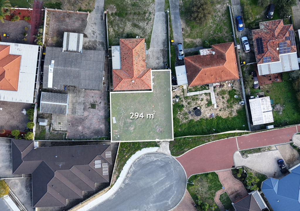 8 Mudlark Cl, Langford, WA 6147