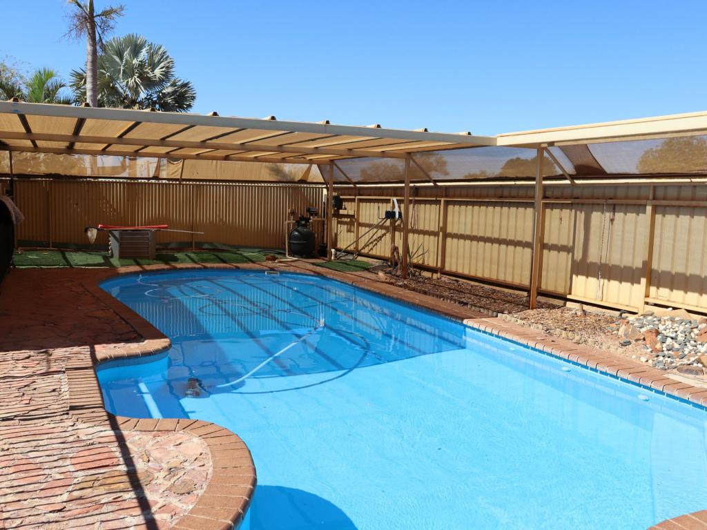 2 Dulverton Tce, South Hedland, WA 6722