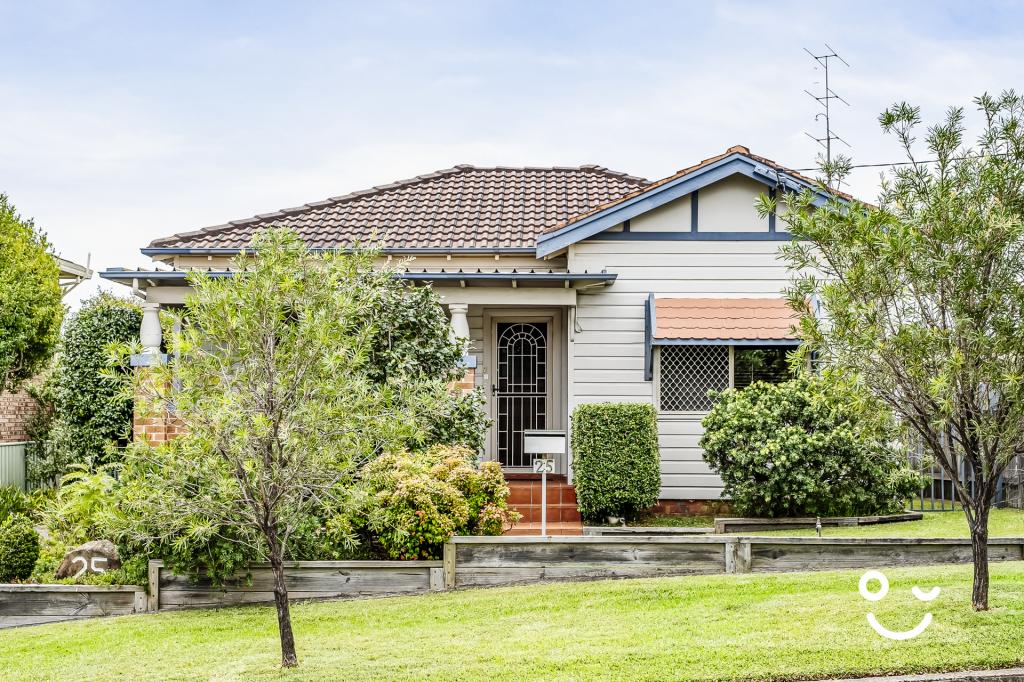 25 Fisher St, West Wollongong, NSW 2500