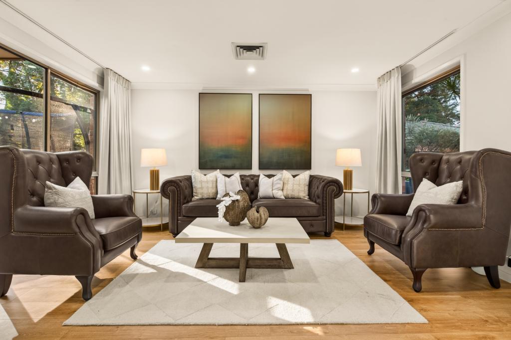 18 AUSTIN WOODBURY PL, TOONGABBIE, NSW 2146