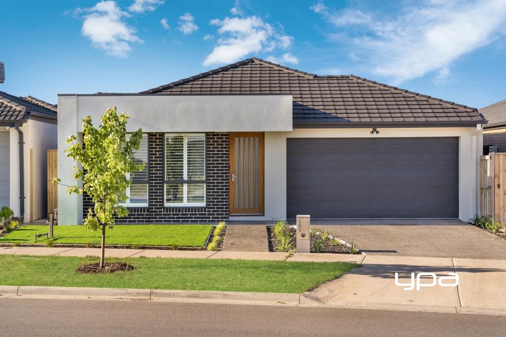 106 Lollipop Cres, Sunbury, VIC 3429