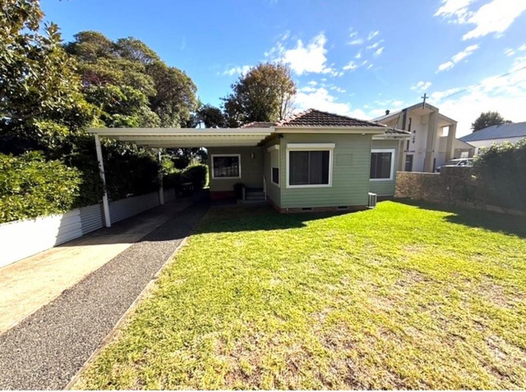 19 Planthurst Rd, Carlton, NSW 2218