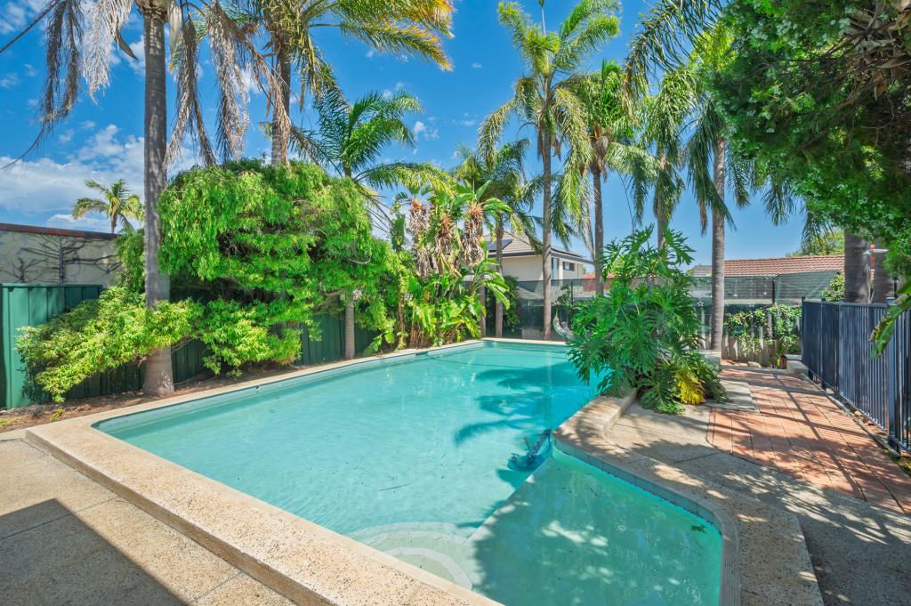 13 Delphine Ave, Dianella, WA 6059