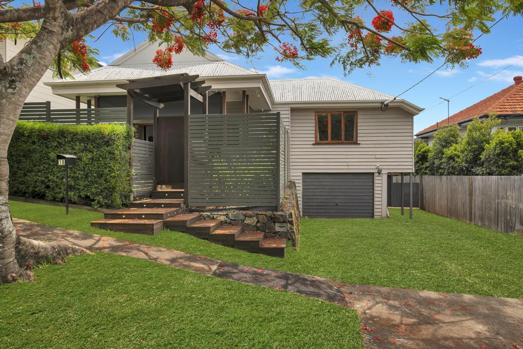 18 Ardoyne Rd, Corinda, QLD 4075