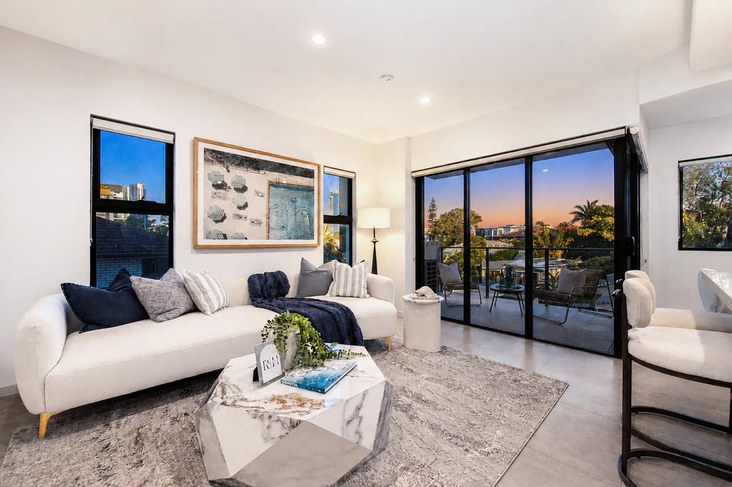 308/11 ANDREWS ST, SOUTHPORT, QLD 4215