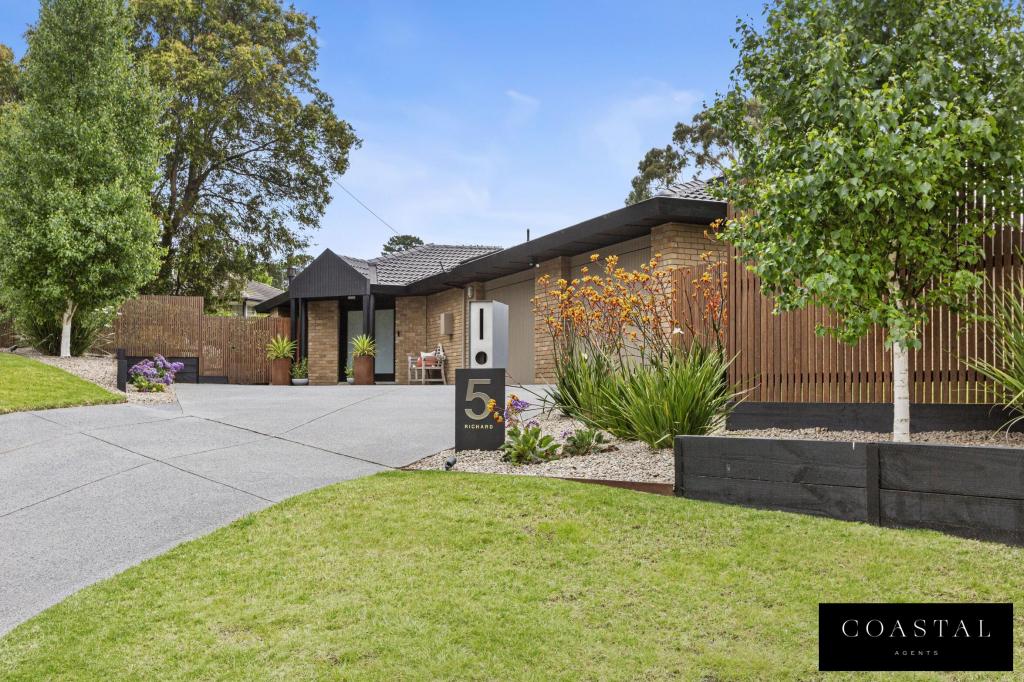 5 Richard Ct, Mount Eliza, VIC 3930