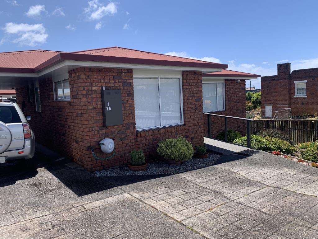 1/1a Best St, Upper Burnie, TAS 7320