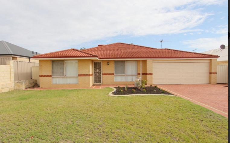 11 Coulteri Nook, Canning Vale, WA 6155