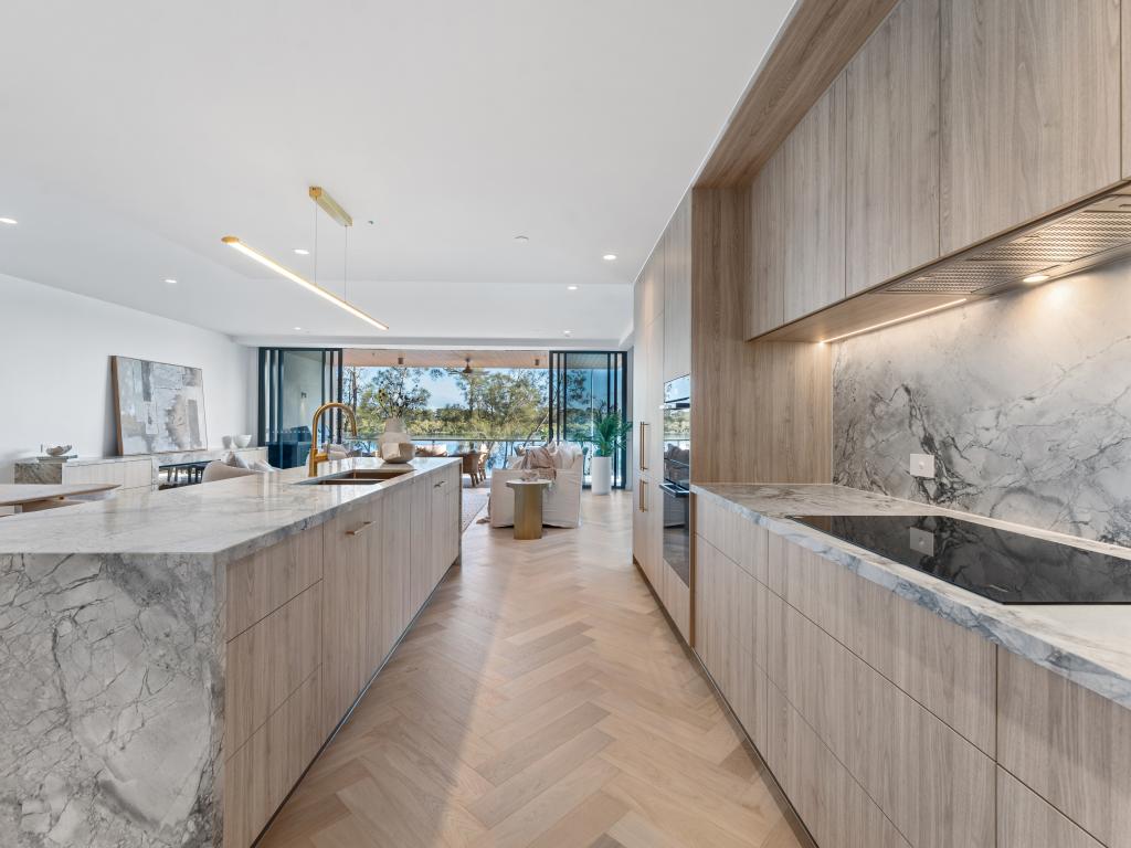 4/171 BRADMAN AVE, MAROOCHYDORE, QLD 4558