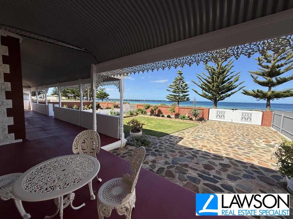 17 Tumby Tce, Tumby Bay, SA 5605