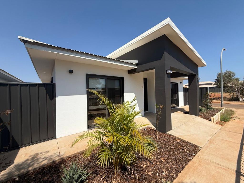 11,13,15,17 & 19 Langwell Lane, Baynton, WA 6714
