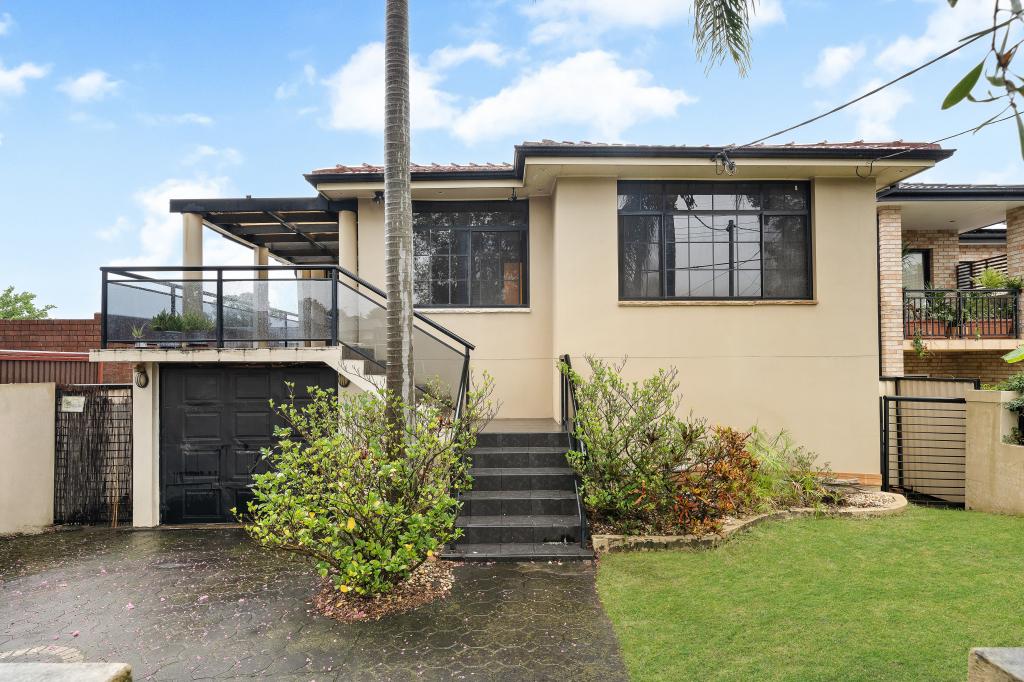2a Charlescotte Ave, Punchbowl, NSW 2196