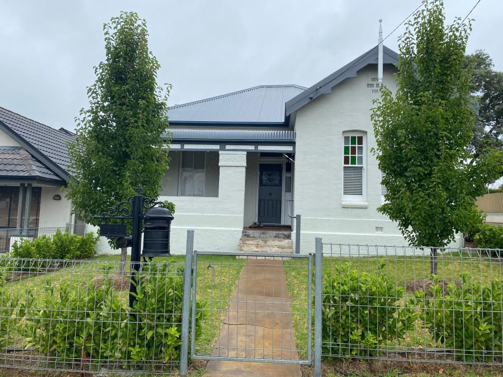 85 Cowper St, Goulburn, NSW 2580