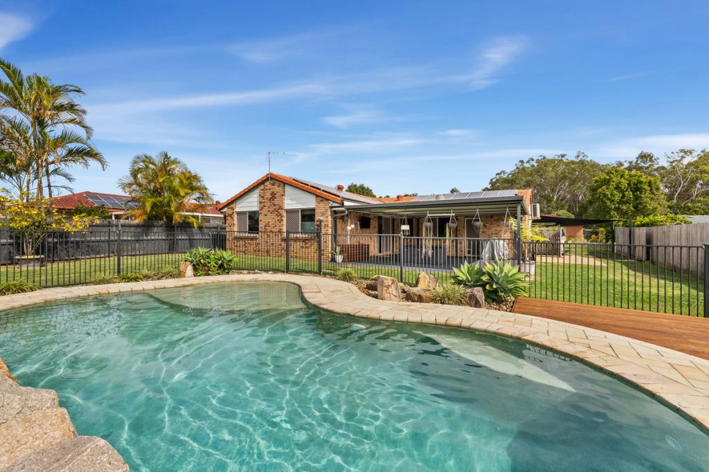 14 Grandis Cres, Victoria Point, QLD 4165