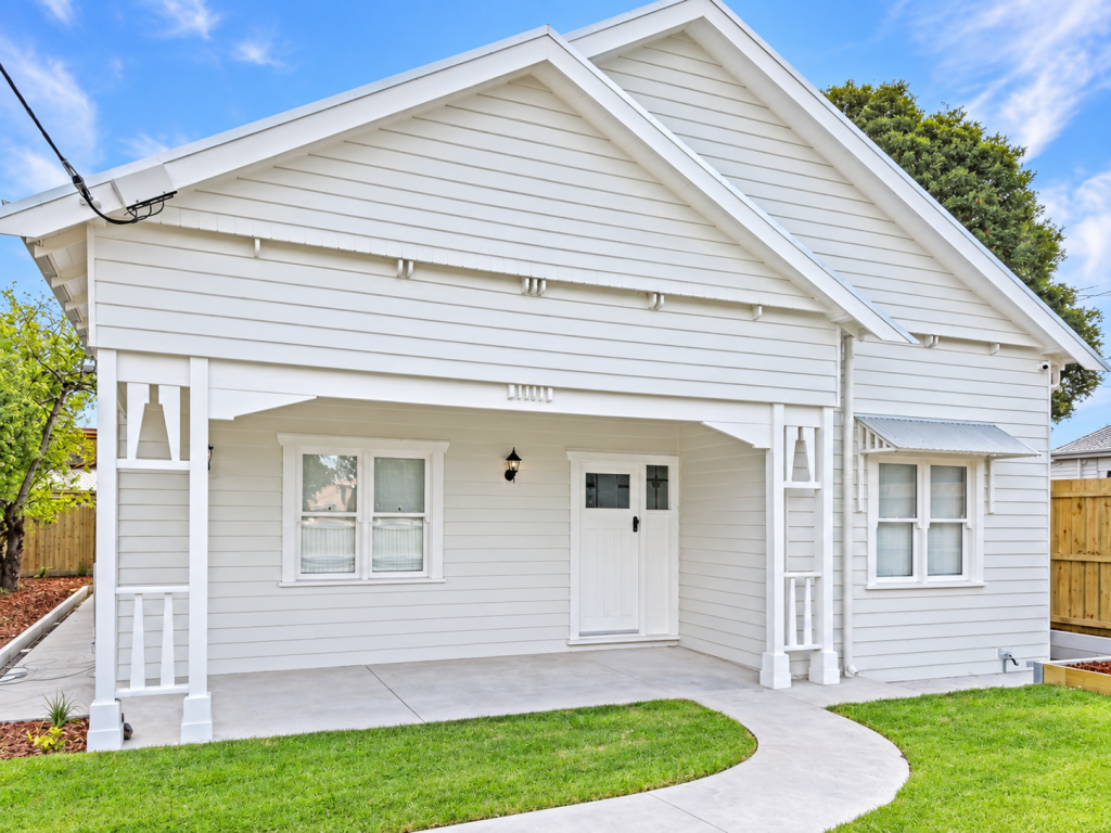 74 Ormond Rd, East Geelong, VIC 3219
