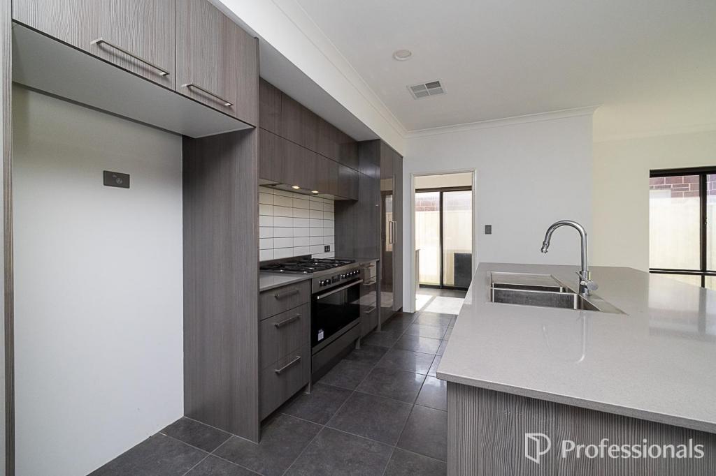 51 Greenpoint Way, Hilbert, WA 6112