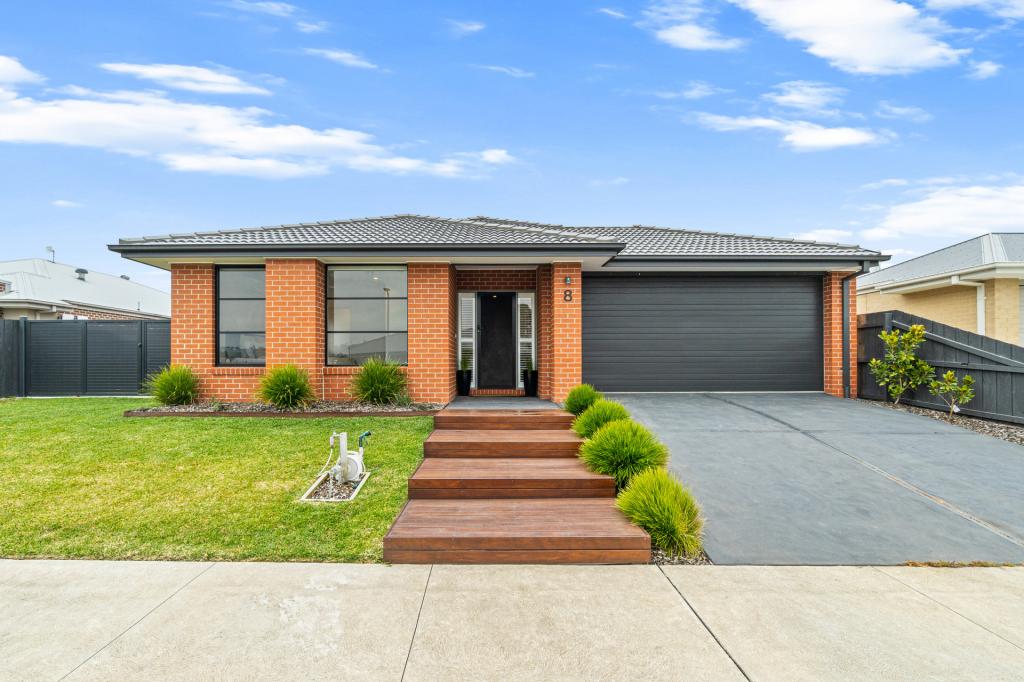 8 Ramon Cl, Yinnar, VIC 3869