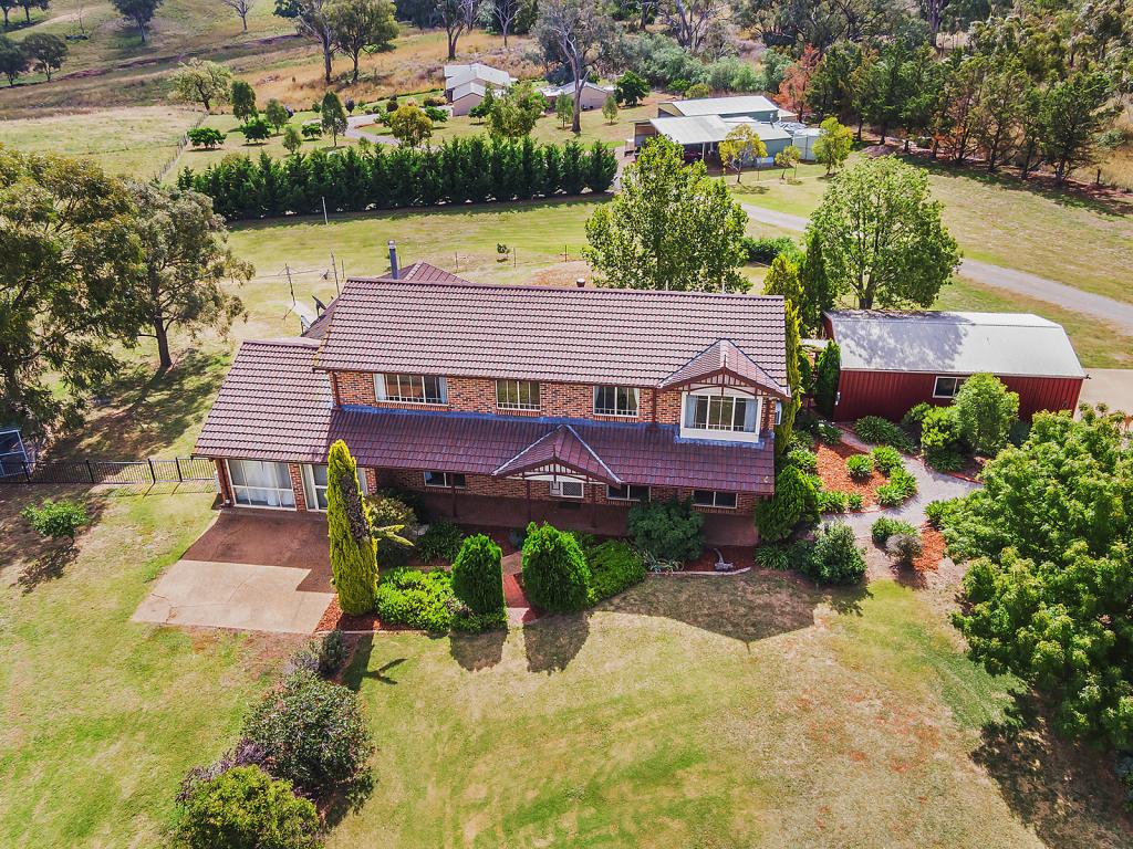 321 Peabody Rd, Molong, NSW 2866