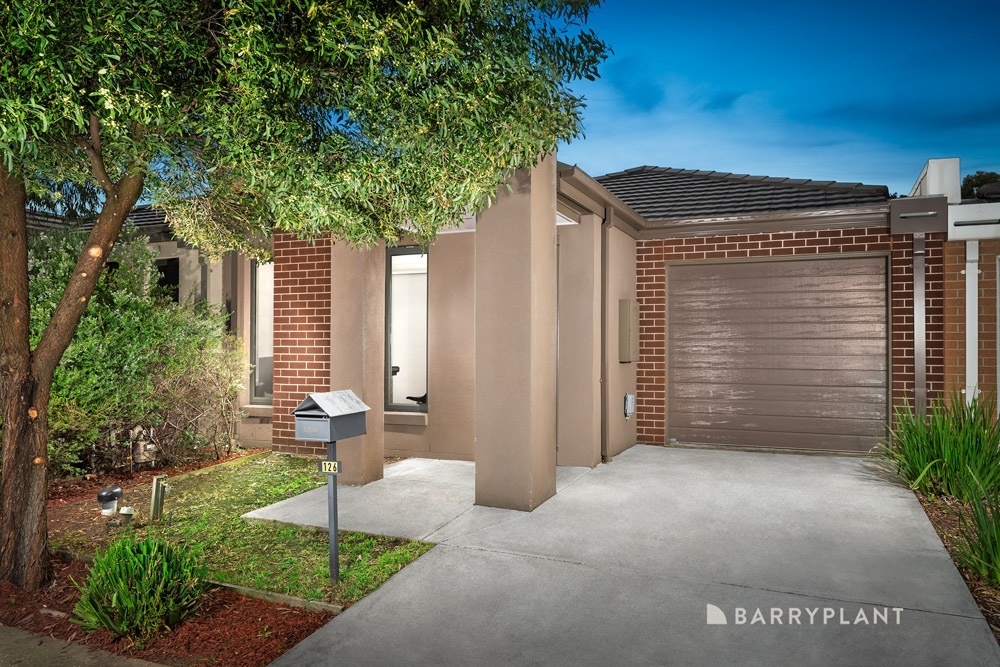 126 Stagecoach Bvd, South Morang, VIC 3752