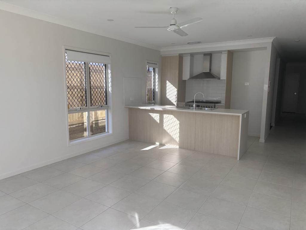 7 Ferry St, Morayfield, QLD 4506