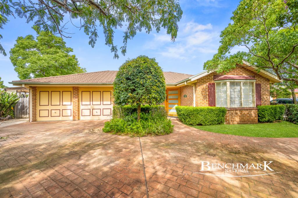 10 Haughton Ct, Wattle Grove, NSW 2173